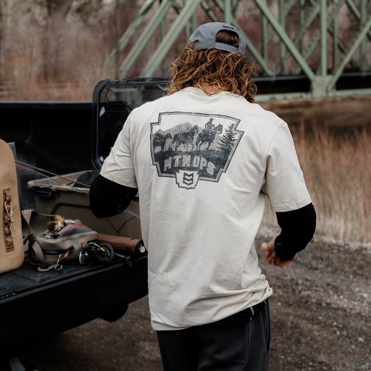 Pack-Line-Tee-Web-PDP-Lifestyle-03.jpg