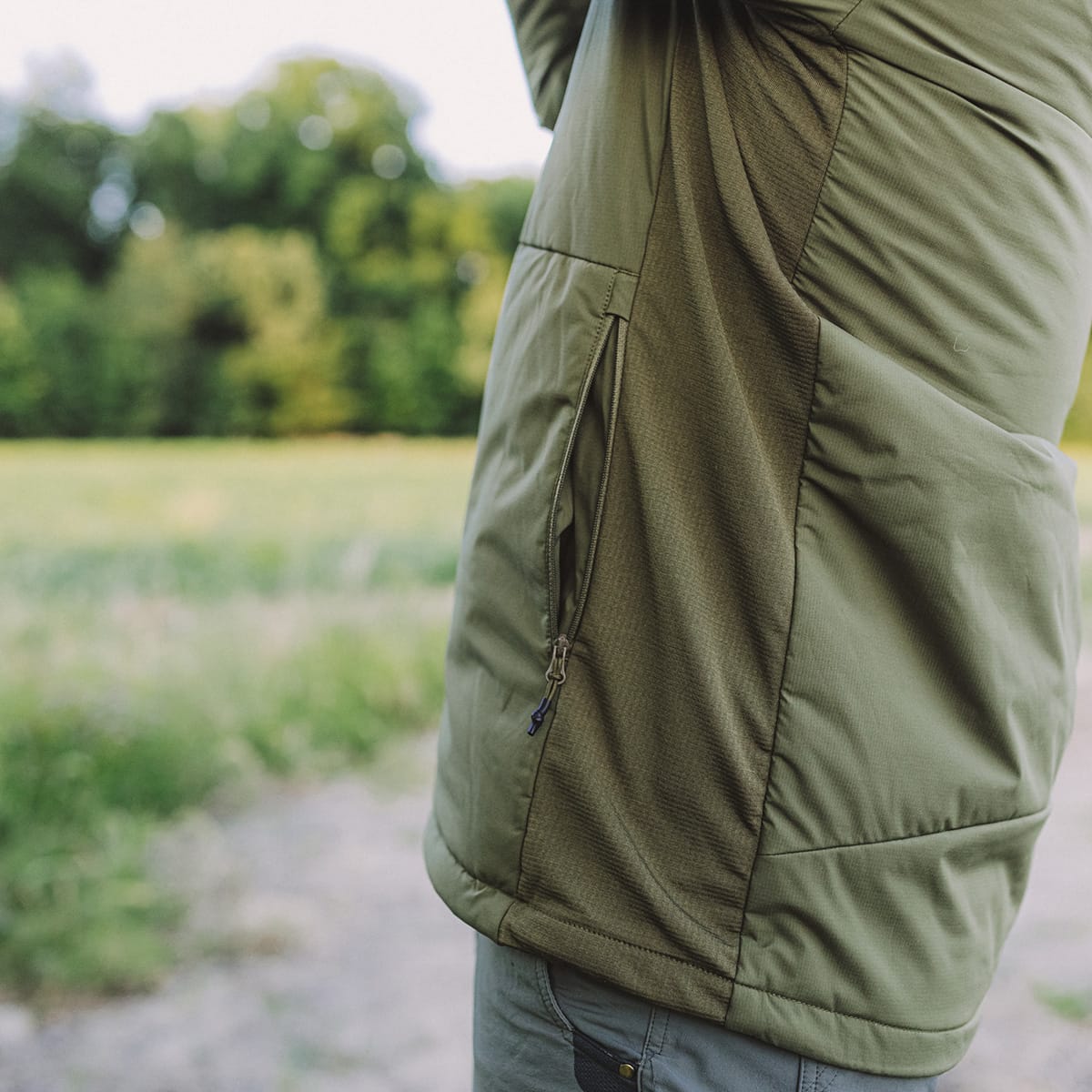 ascent-jacket-highlight-1.jpg
