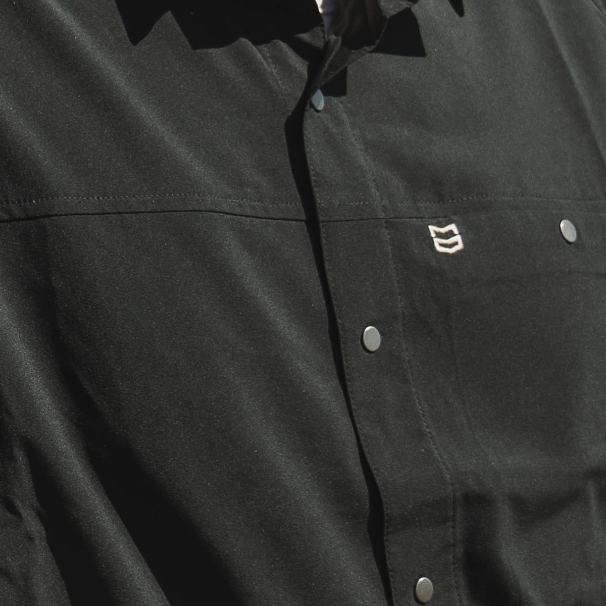 field-lite-button-teeshirt8202856901-669849.jpg